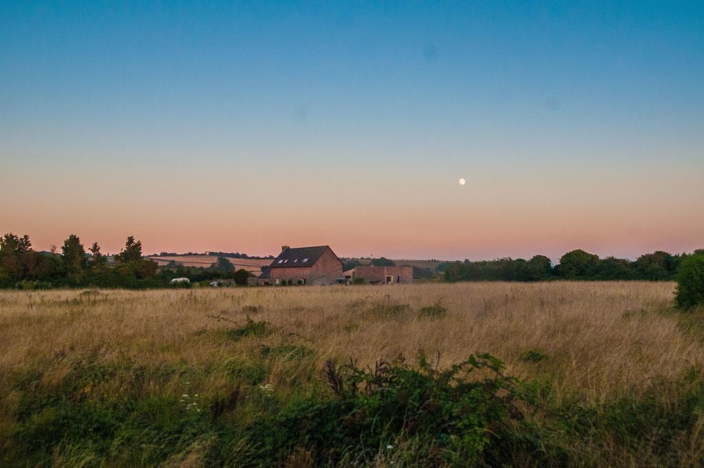 Le Marais Villa Montmartin-sur-Mer ภายนอก รูปภาพ